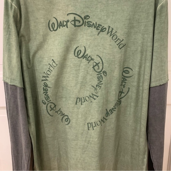 Walt Disney World Mens Long Sleeve Layered T-Shirt for Adults Size Medium - Picture 6 of 10